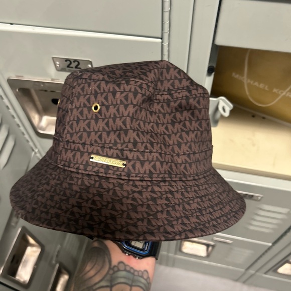 Michael Kors Chocolate Logo Bucket Hat - Picture 1 of 3